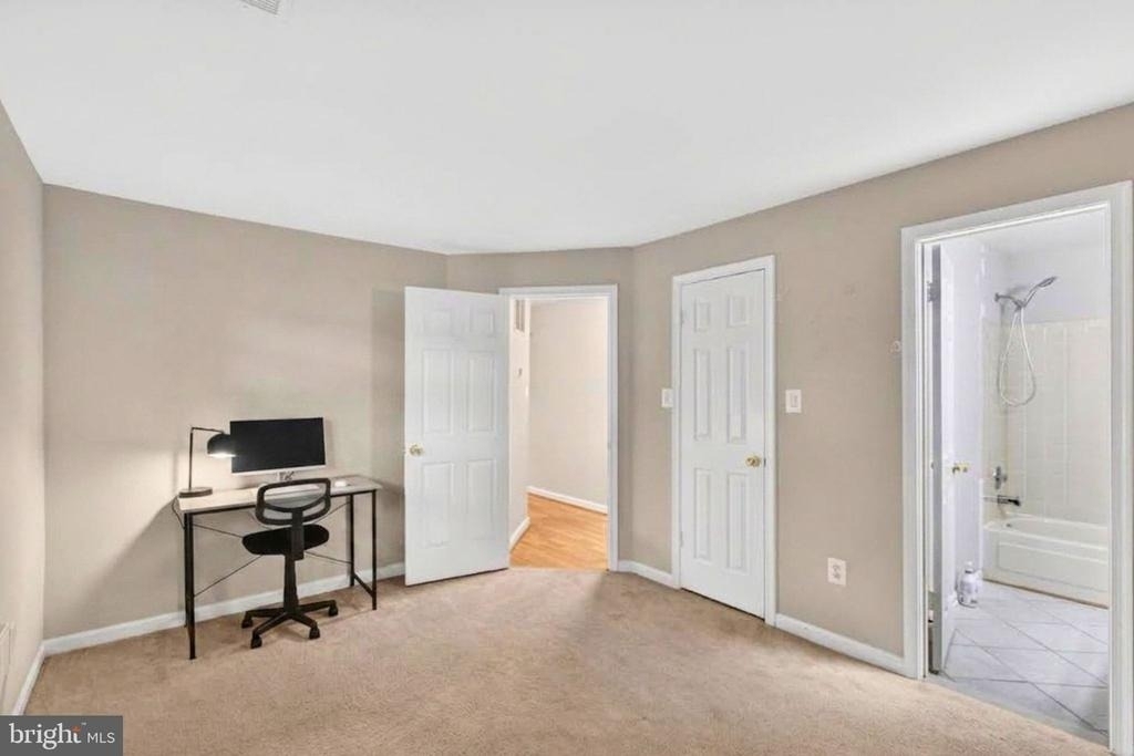 10925 Postern Court - Photo 13