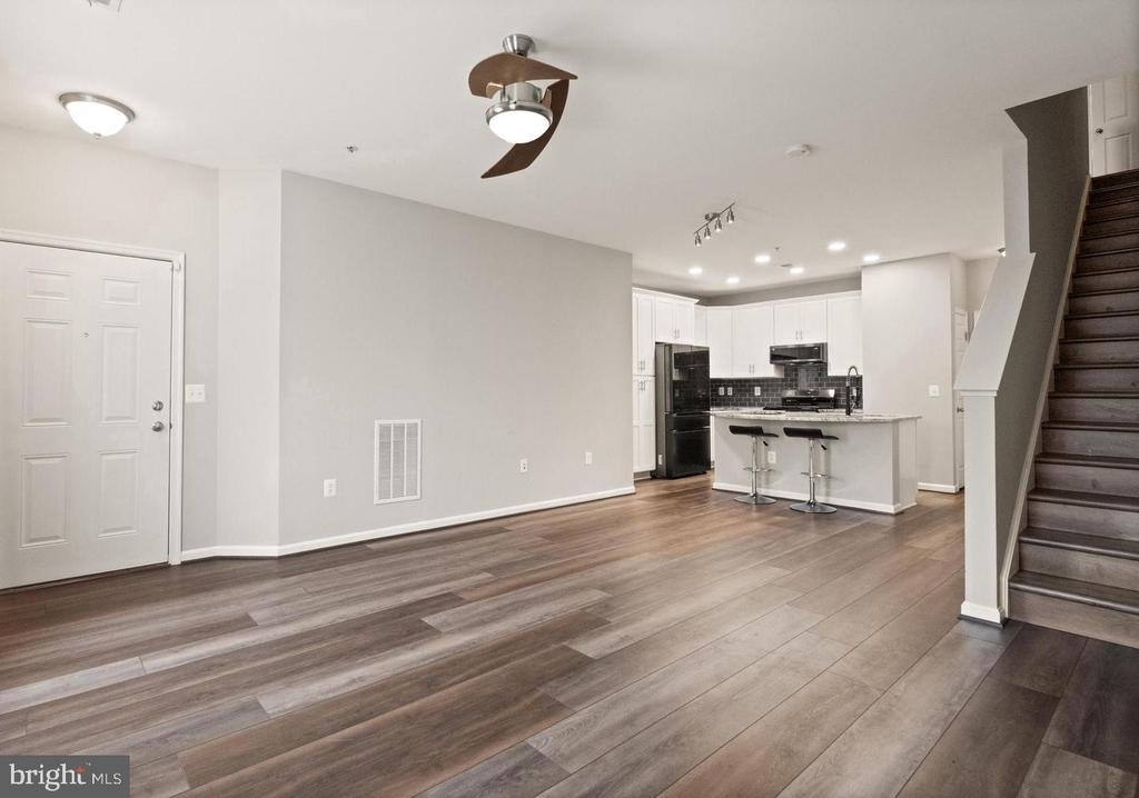 9541 Center Street - Photo 14