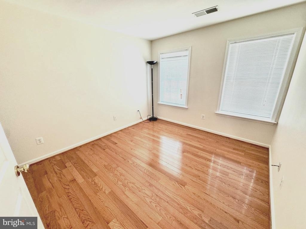 3381 Beechcliff Drive - Photo 17