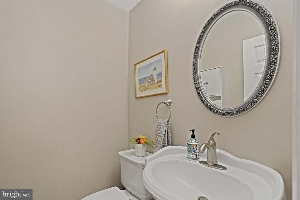 9220 Burnetta Drive - Photo 13