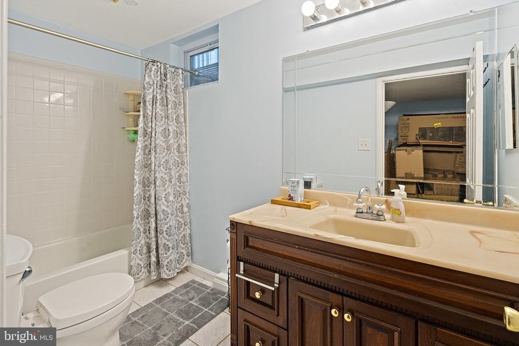 9220 Burnetta Drive - Photo 48