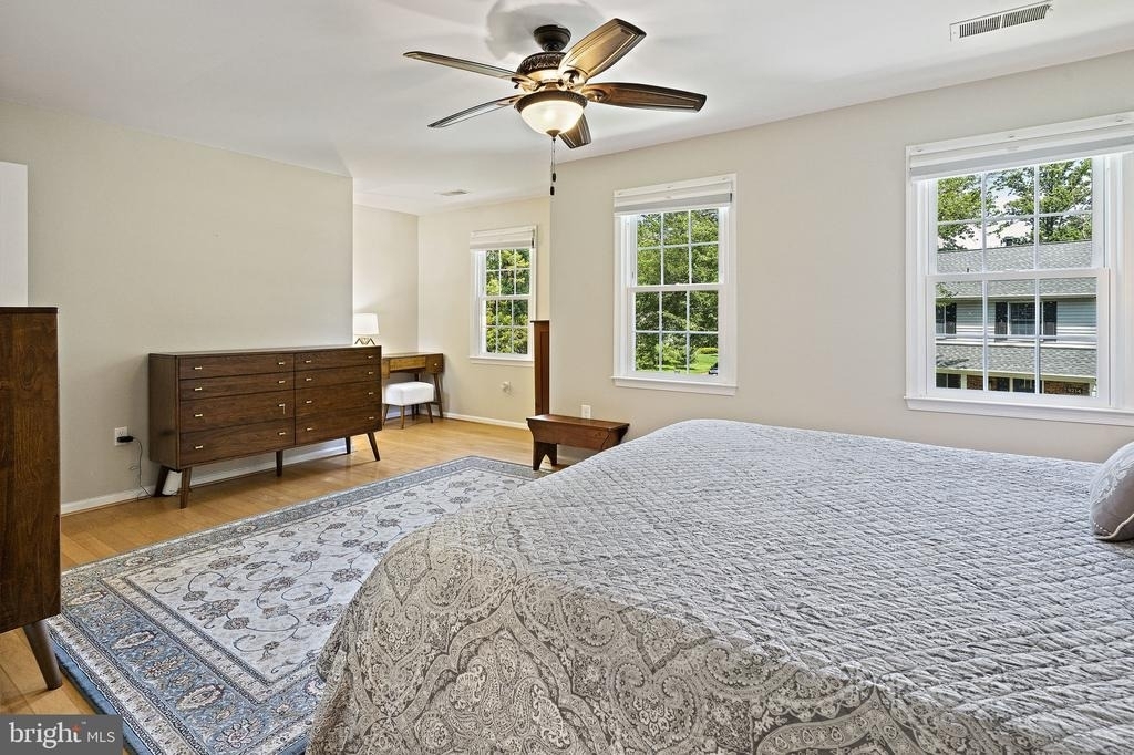 9220 Burnetta Drive - Photo 32