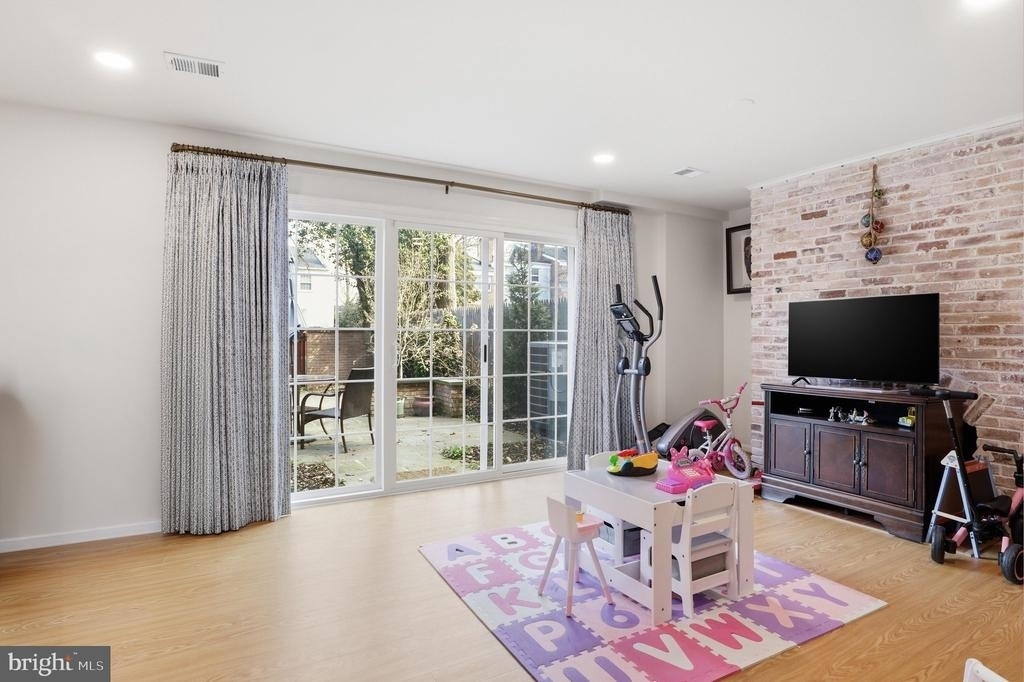 1151 Randolph Road - Photo 19