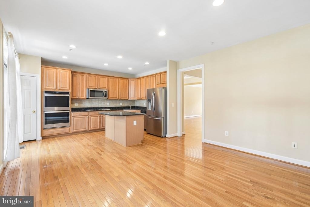 7979 Vigne Court - Photo 15