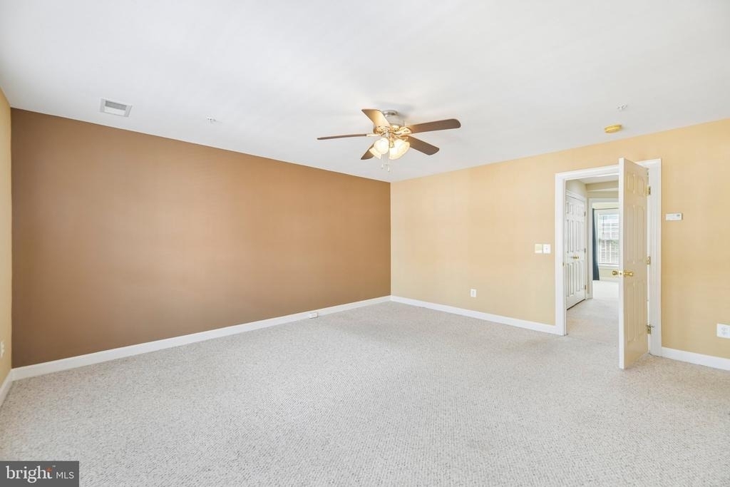 7979 Vigne Court - Photo 24