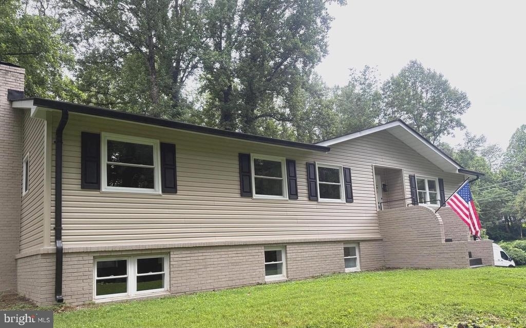 8093 Meetze Road - Photo 34
