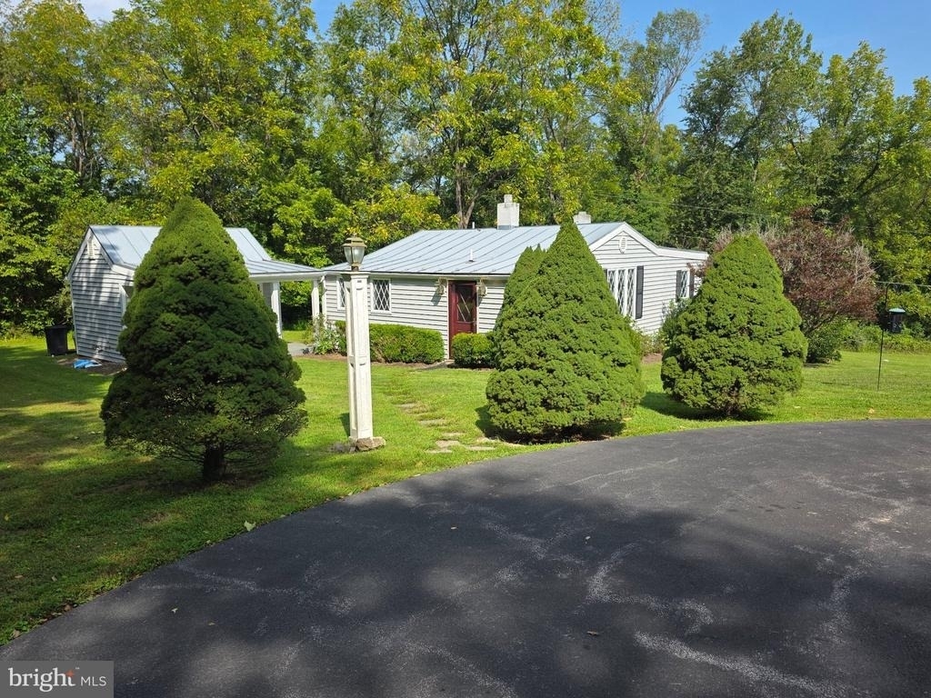 2370 Millwood Road - Photo 0