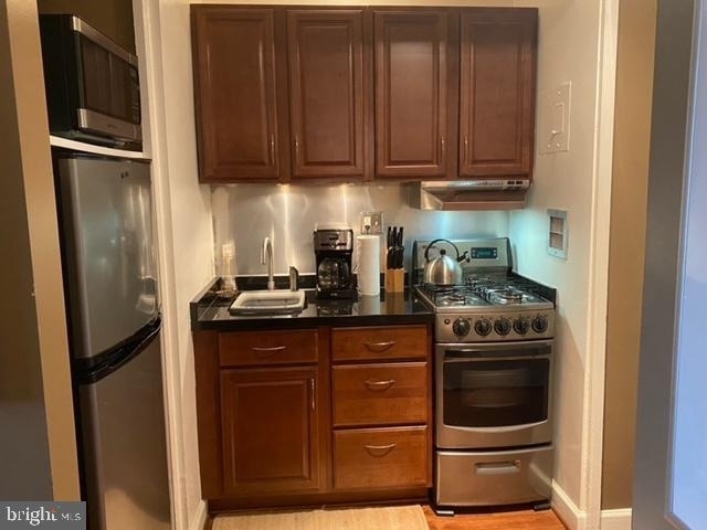1011 Arlington Boulevard - Photo 1