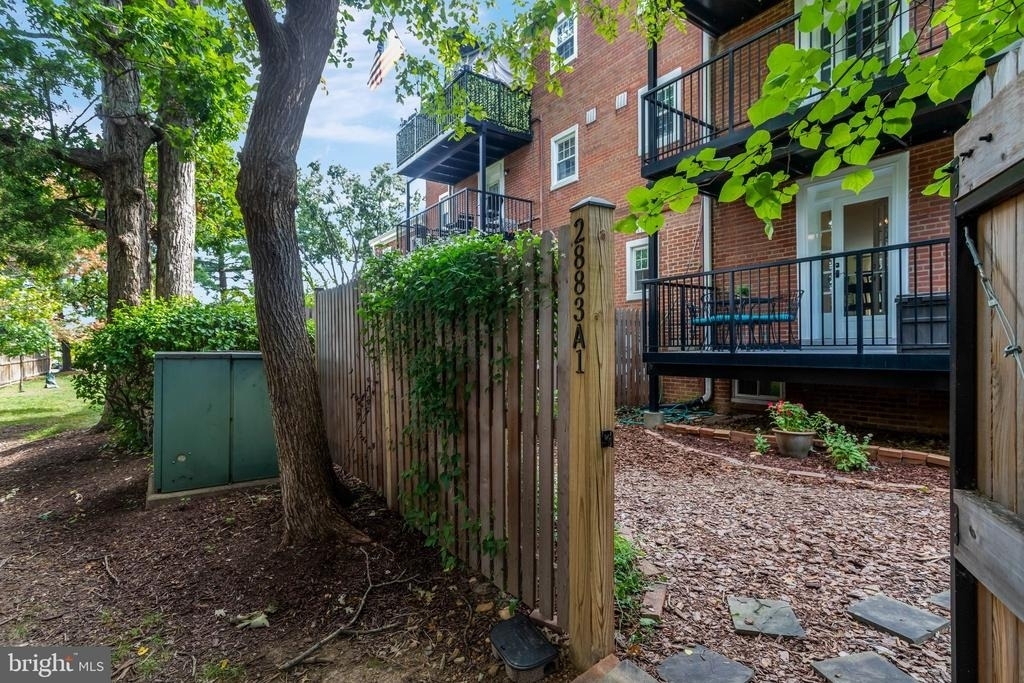 2883 S Abingdon Street - Photo 35