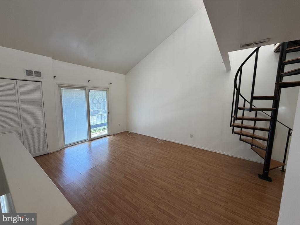 7751 Oxford Avenue - Photo 1