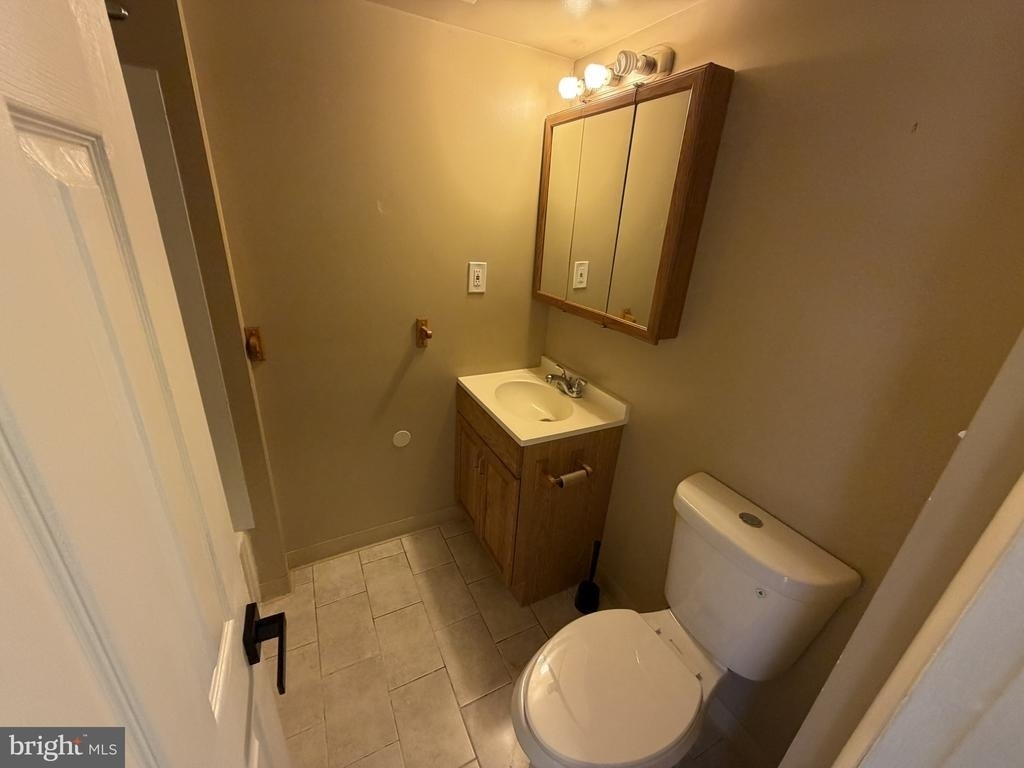 7751 Oxford Avenue - Photo 11