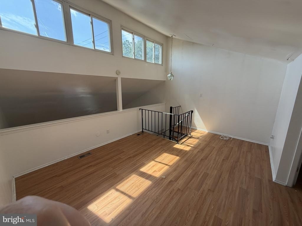 7751 Oxford Avenue - Photo 15