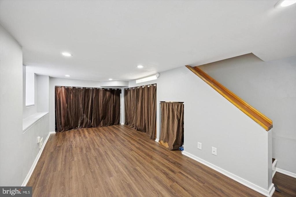 715 Rodman Street - Photo 13