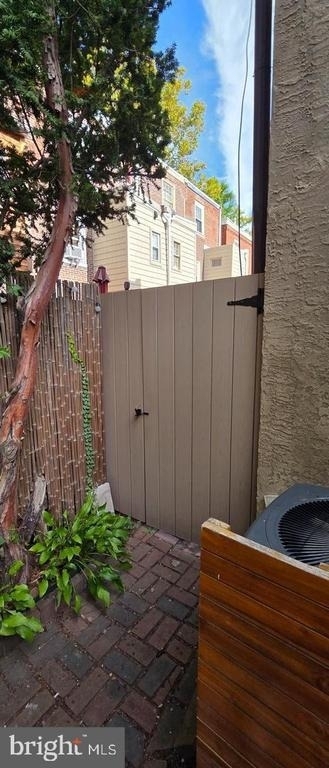 715 Rodman Street - Photo 32