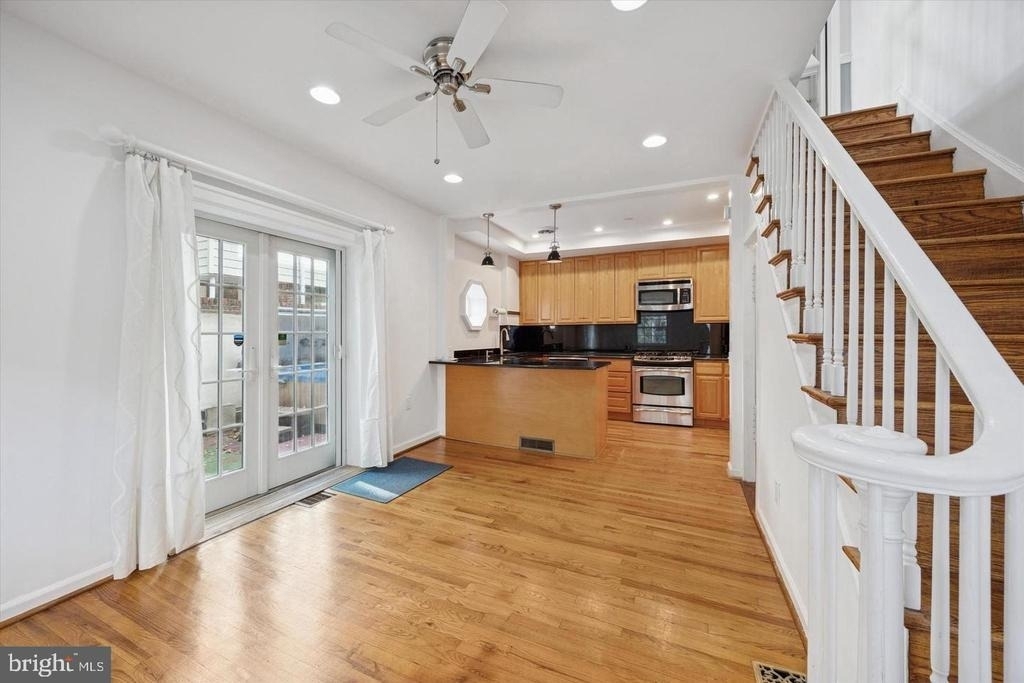 715 Rodman Street - Photo 21
