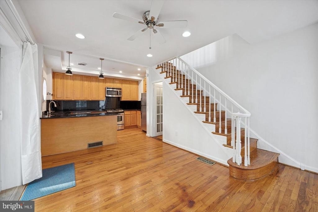 715 Rodman Street - Photo 20