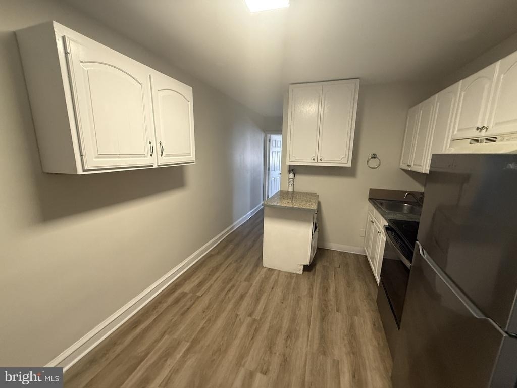 402 N Springfield Road - Photo 8