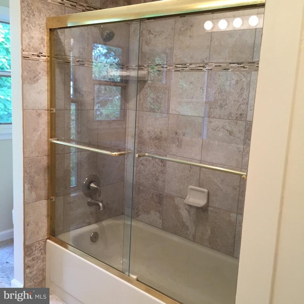 132 Paoli Pike - Photo 8