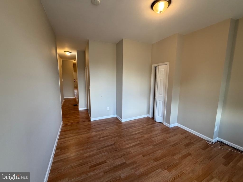 319 Academy Street - Photo 2