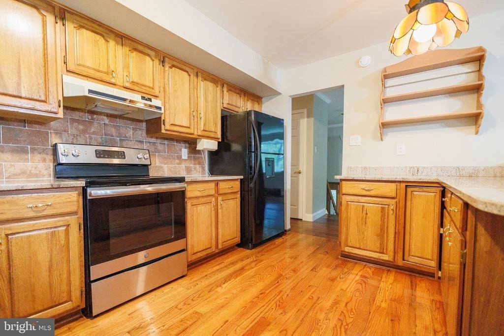 2294 Linden Avenue - Photo 18