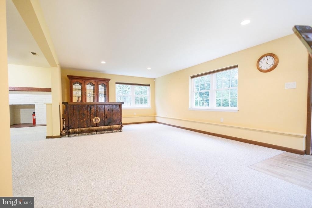 2294 Linden Avenue - Photo 41