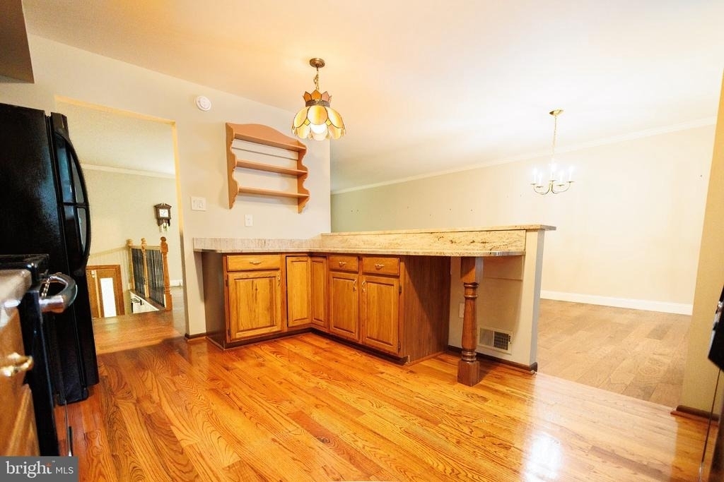 2294 Linden Avenue - Photo 20