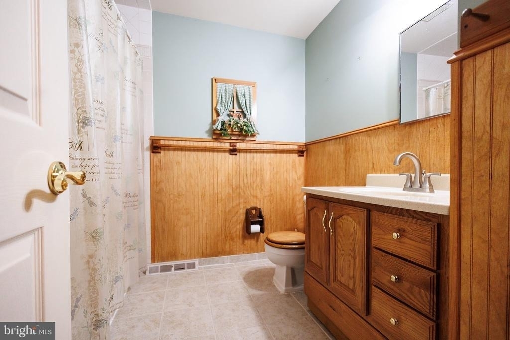 2294 Linden Avenue - Photo 22