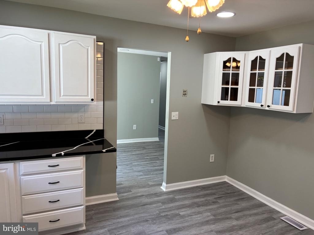 18 Glover Lane - Photo 7