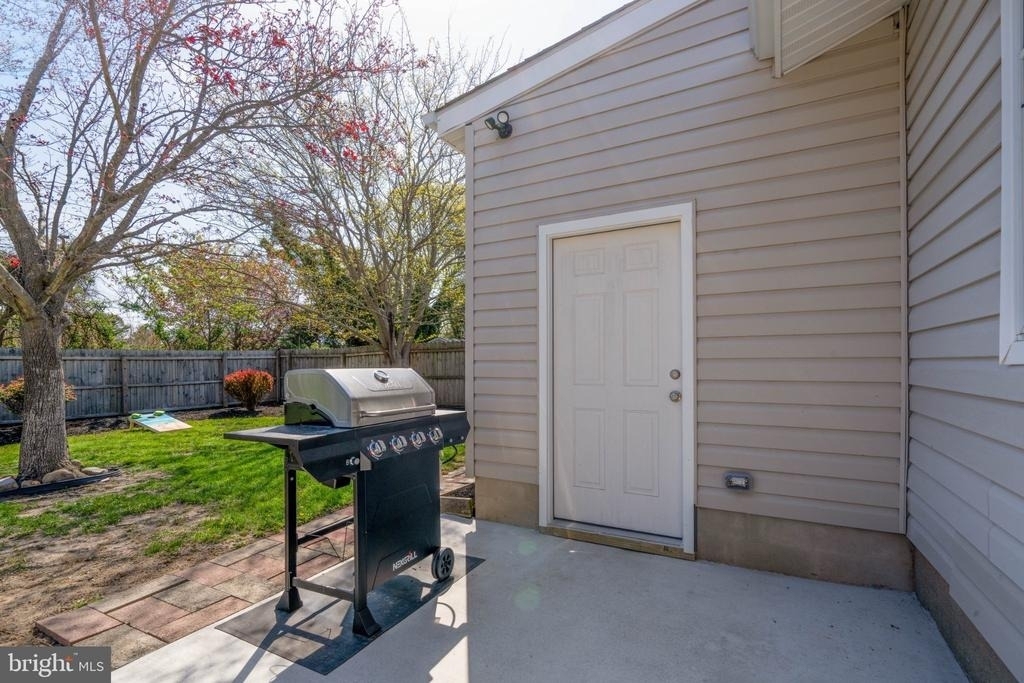 715 Lafayette Boulevard - Photo 32