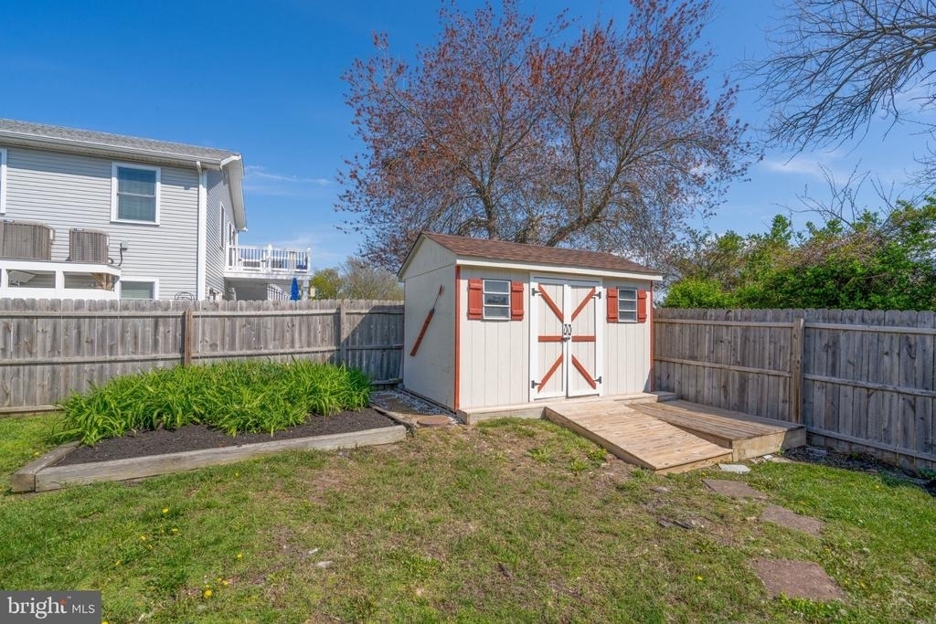 715 Lafayette Boulevard - Photo 27