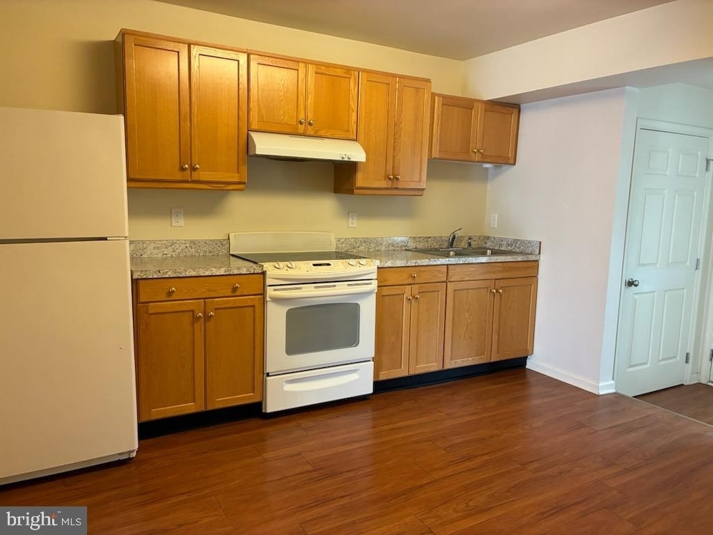 5 S Vermont Street S - Photo 1