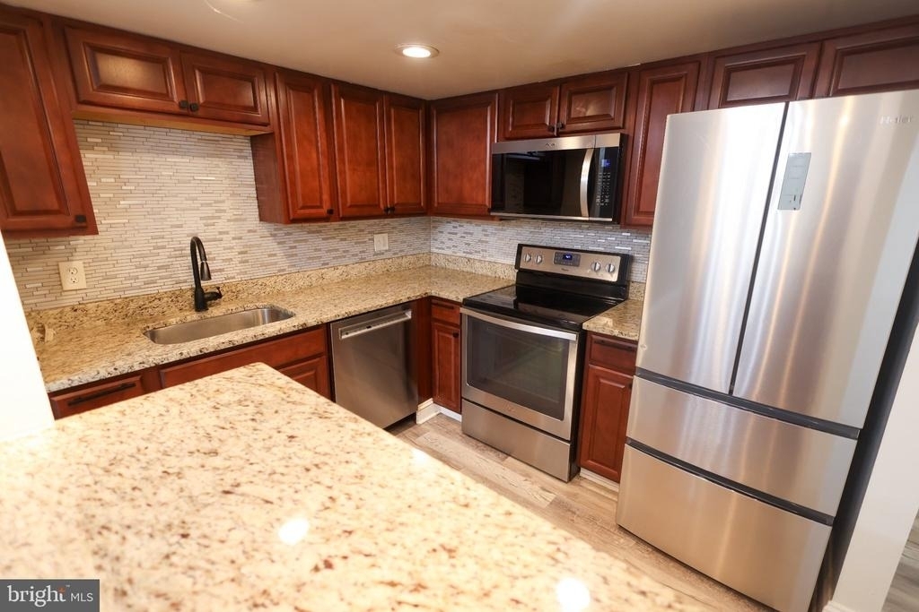 10107 Prince Place - Photo 3