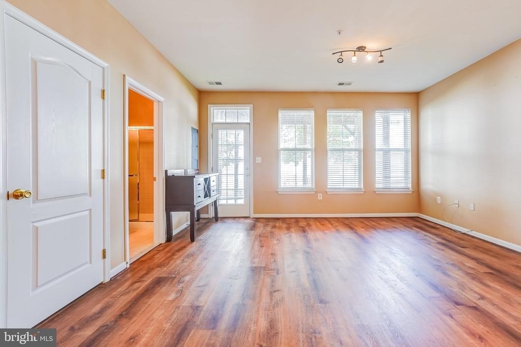 5408 Hartfield Avenue - Photo 26