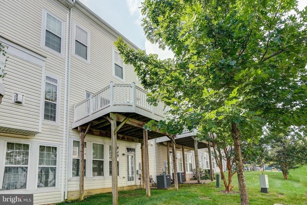 5408 Hartfield Avenue - Photo 28