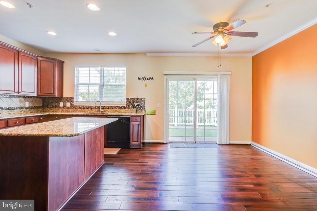5408 Hartfield Avenue - Photo 12