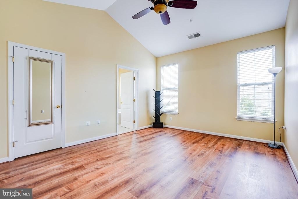5408 Hartfield Avenue - Photo 19
