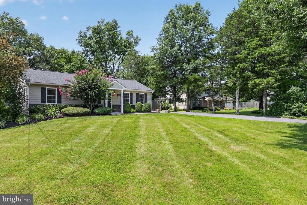 19510 Fisher Avenue - Photo 2