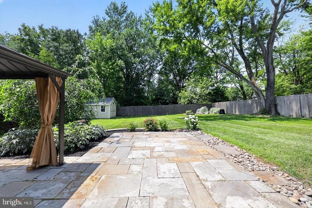 19510 Fisher Avenue - Photo 33