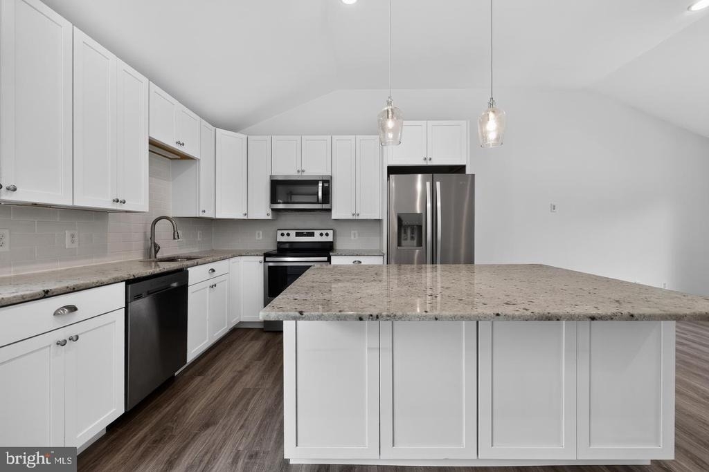 19510 Fisher Avenue - Photo 8