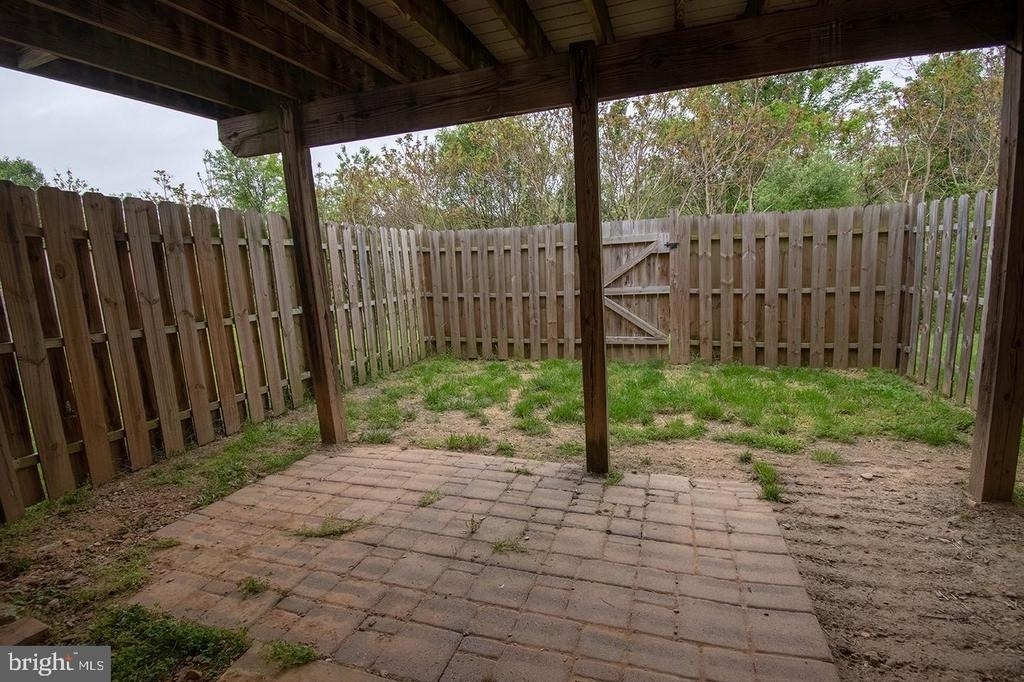 5620 Queen Anne Court - Photo 23