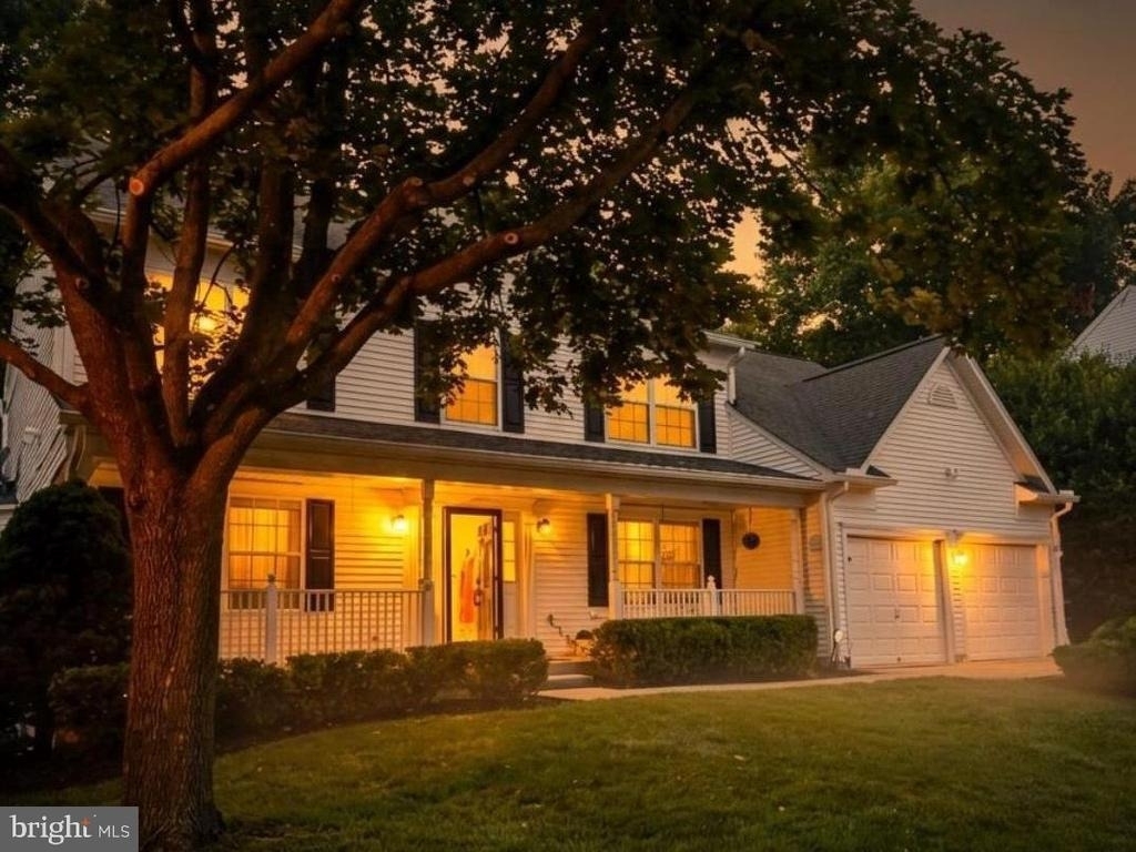 7014 Allington Manor Circle E - Photo 0