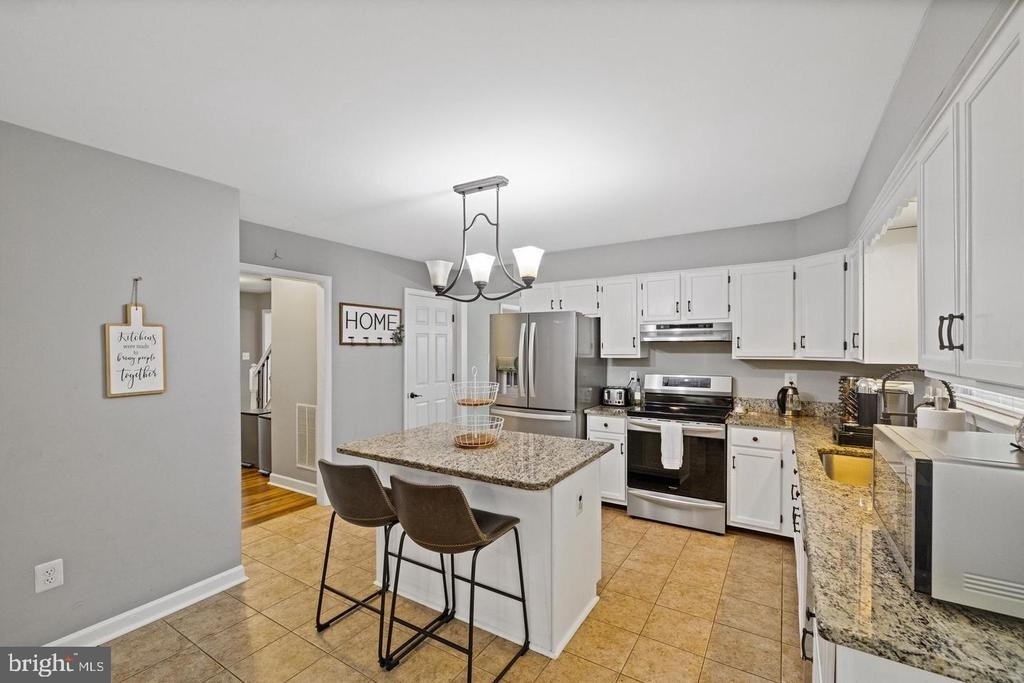 7014 Allington Manor Circle E - Photo 4