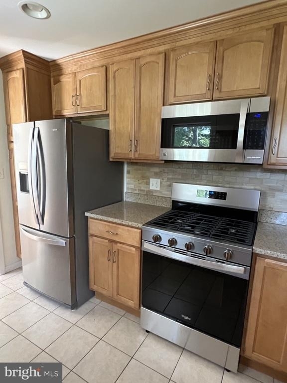 271 Crandell Road - Photo 5