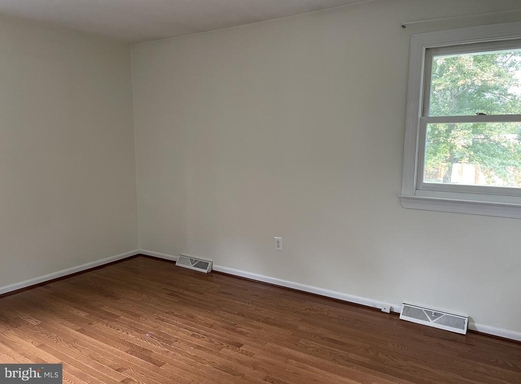 271 Crandell Road - Photo 6