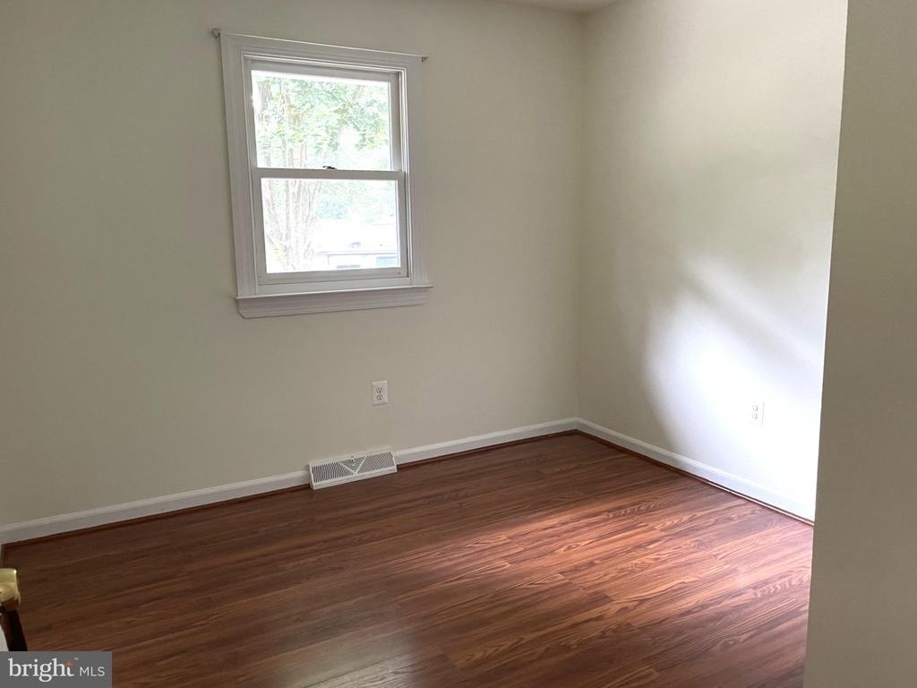 271 Crandell Road - Photo 11