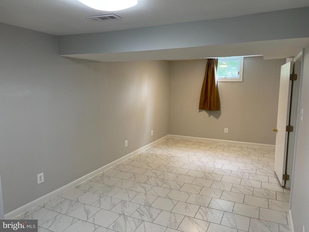 271 Crandell Road - Photo 25