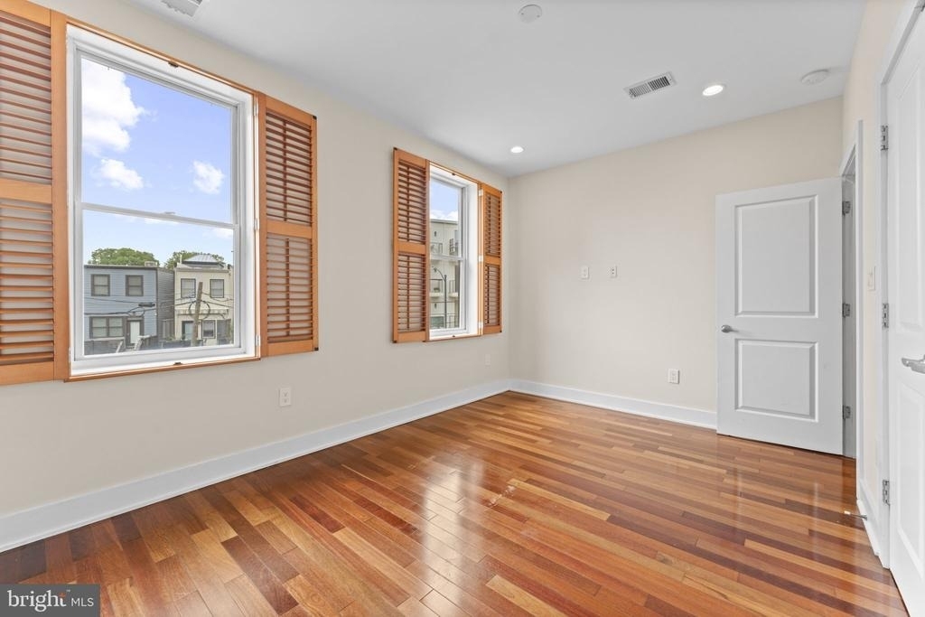 440 Rhode Island Avenue Nw - Photo 15