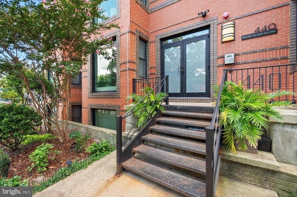 440 Rhode Island Avenue Nw - Photo 0