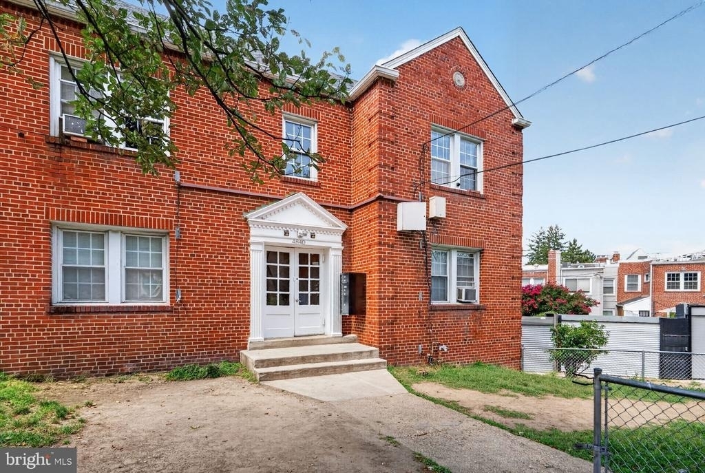 4840 New Hampshire Avenue Nw - Photo 13