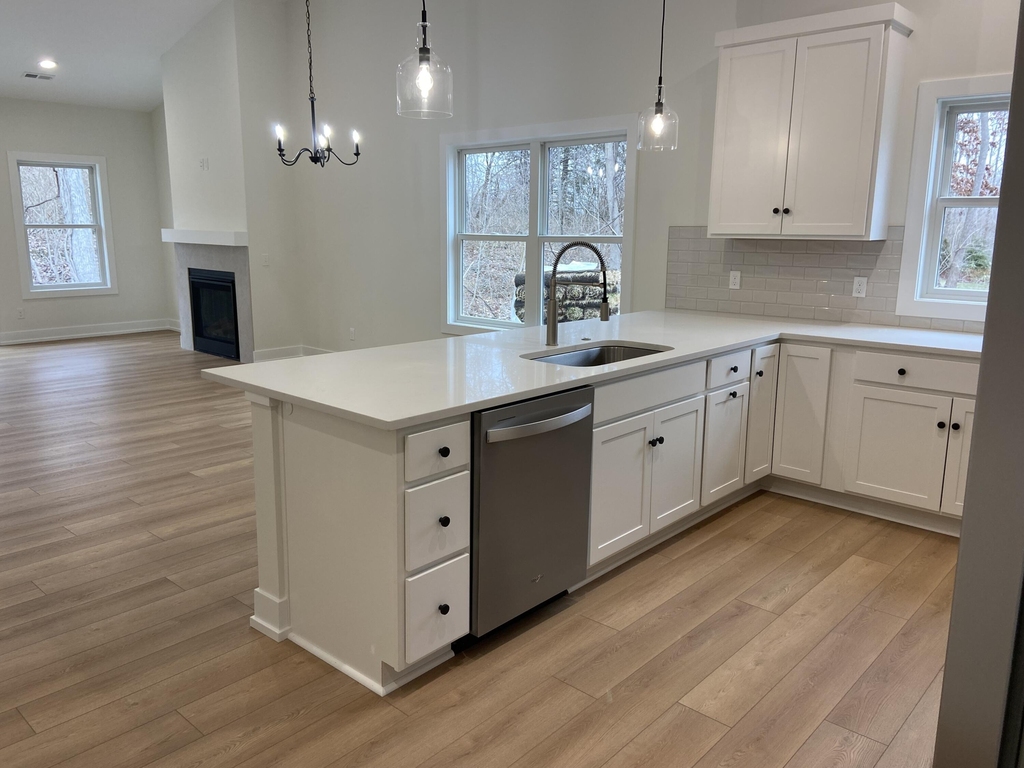 723 Violet Way - Photo 9